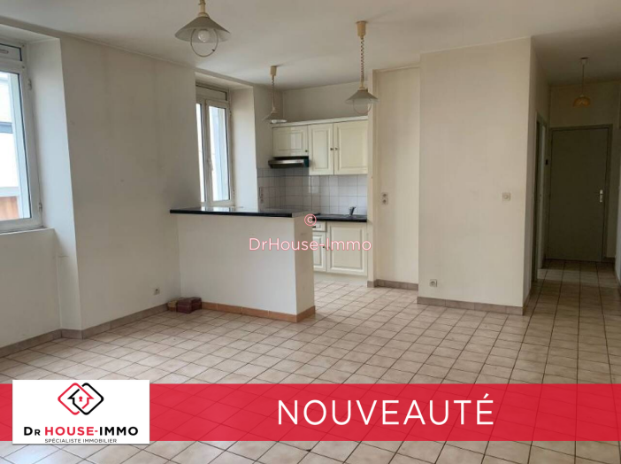 Immeuble de 102m² - 6 pièces