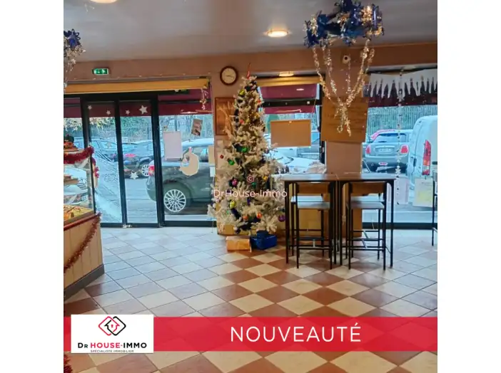 Commerce 3 pièces de 196 m² - Le Puy-en-Velay (43000)