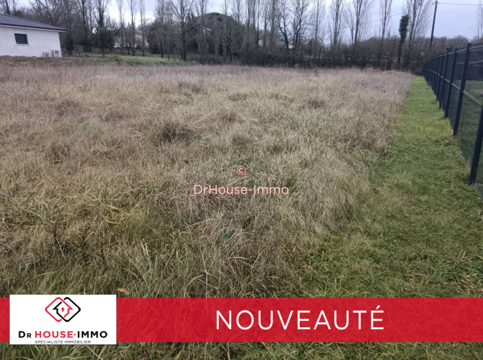 Terrain de 1642m²