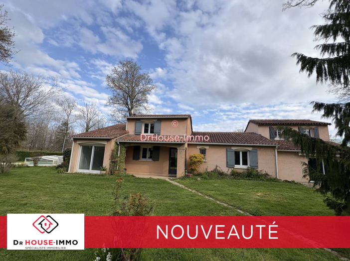 Maison de 230m² - 8 pièces