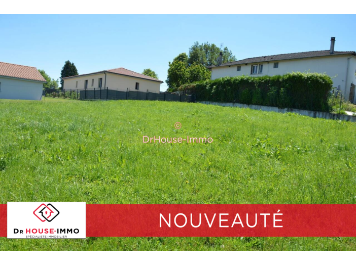 Terrain de 643m²