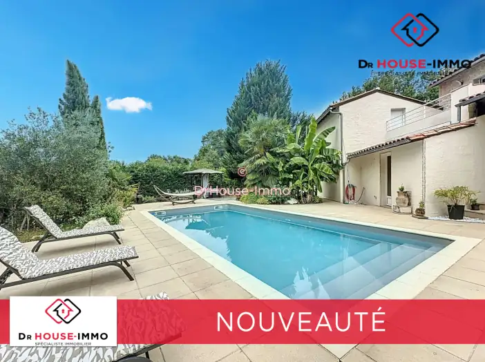 Maison 6 pièces de 177 m² - Cornille (24750)