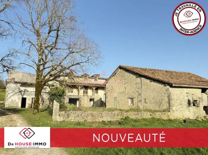 Maison 5 pièces de 140 m² - Cherval (24320)