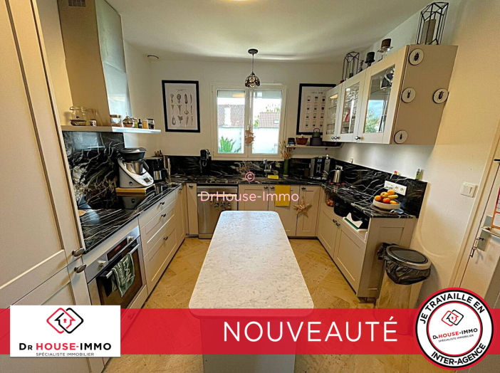 Maison de 220m² - 6 pièces
