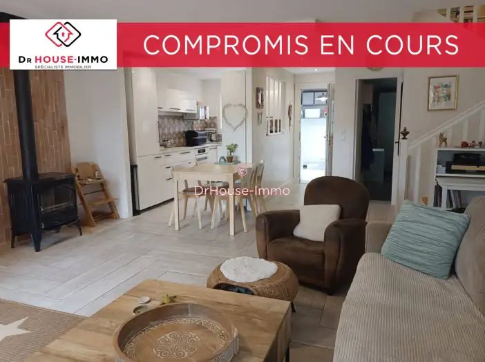 Maison 5 pièces de 103 m² - Hyères (83400)