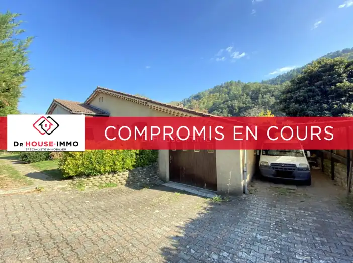 Maison 5 pièces de 148 m² - Vals-les-Bains (07600)