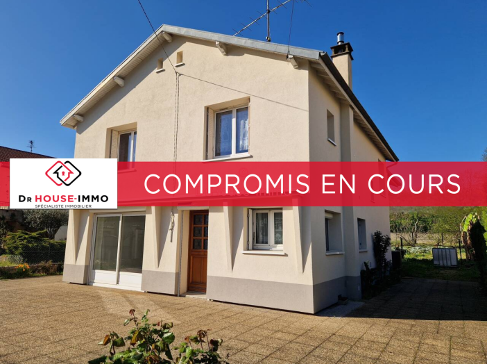 Maison 6 pièces de 142 m² - Saint-Hilaire-du-Rosier (38840)