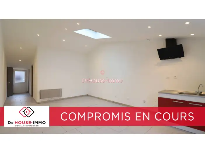 Maison 1 pièce de 42 m² - Saint-Martin-Lacaussade (33390)
