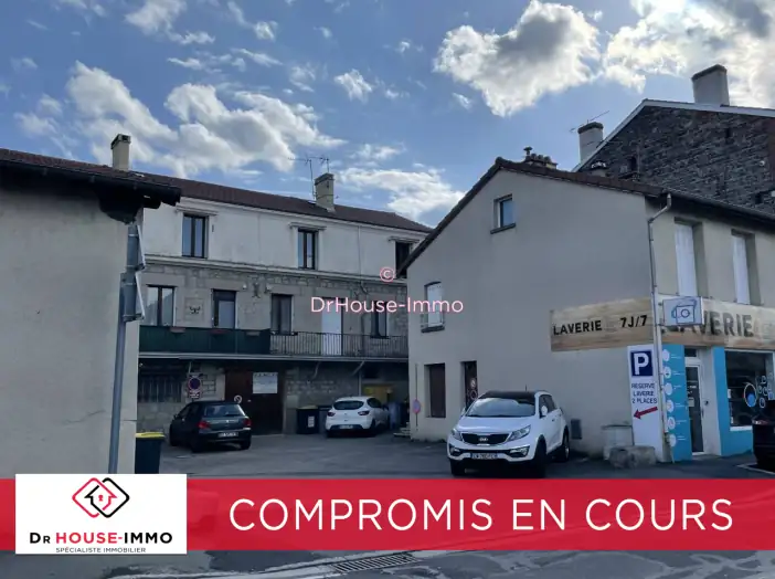 Immeuble 11 pièces de 310 m² - Unieux (42240)