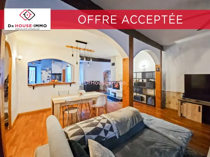 Maison 5 pièces de 118 m² - Saint-Bonnet-le-Château (42380)