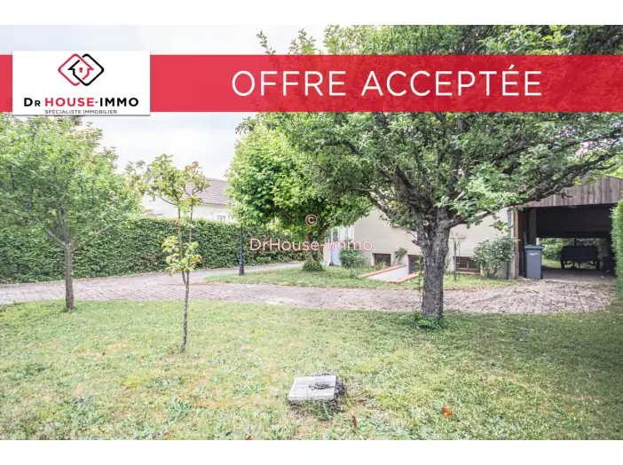 Maison 5 pièces de 119 m² - Follainville-Dennemont (78520)