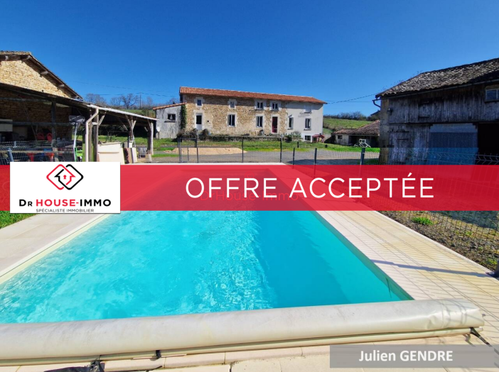 Maison 7 pièces de 203 m² - Pouffonds (79500)