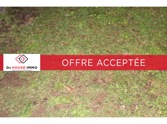 Terrain de 664m²