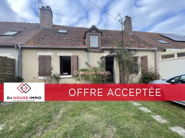 Maison 3 pièces de 100 m² - Lion-en-Sullias (45600)