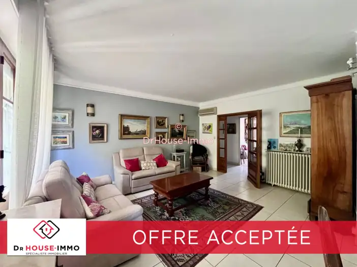 Appartement 4 pièces de 82 m² - Marseille (13005)