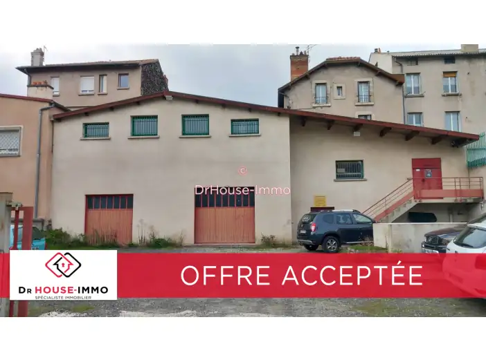 Immeuble 12 pièces de 420 m² - Chadrac (43770)