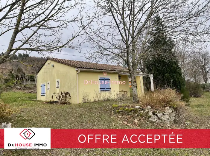 Maison 3 pièces de 49 m² - Saint-Apollinaire-de-Rias (07240)