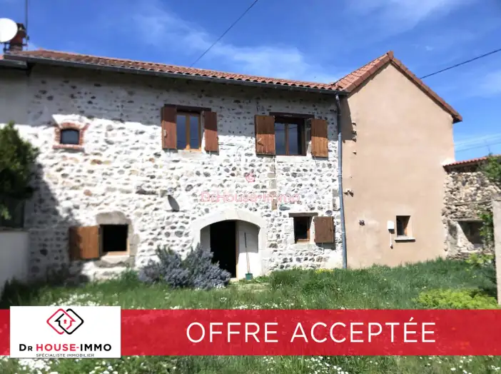 Maison 5 pièces de 140 m² - Saint-Vincent (43800)