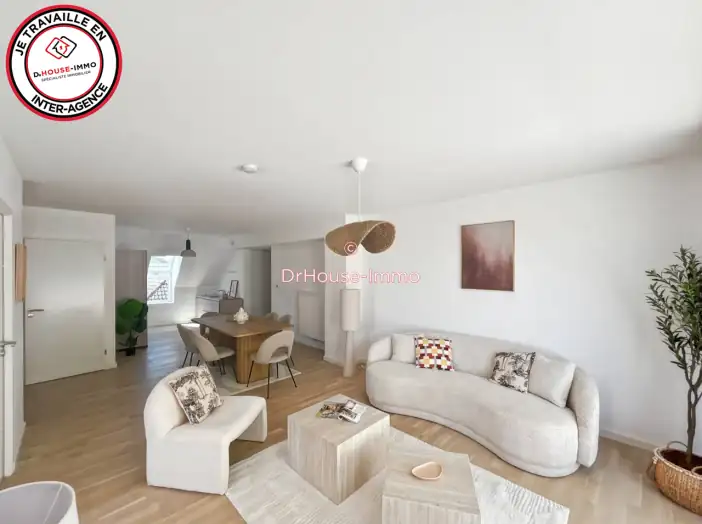 Appartement 5 pièces de 110 m² - Bordeaux (33200)