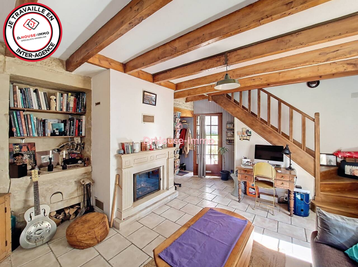 Maison 3 pièces de 108 m² - Saint-Gelais (79410)