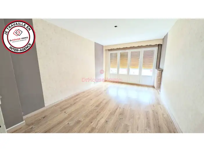 Appartement 3 pièces de 66 m² - Saint-Étienne (42100)