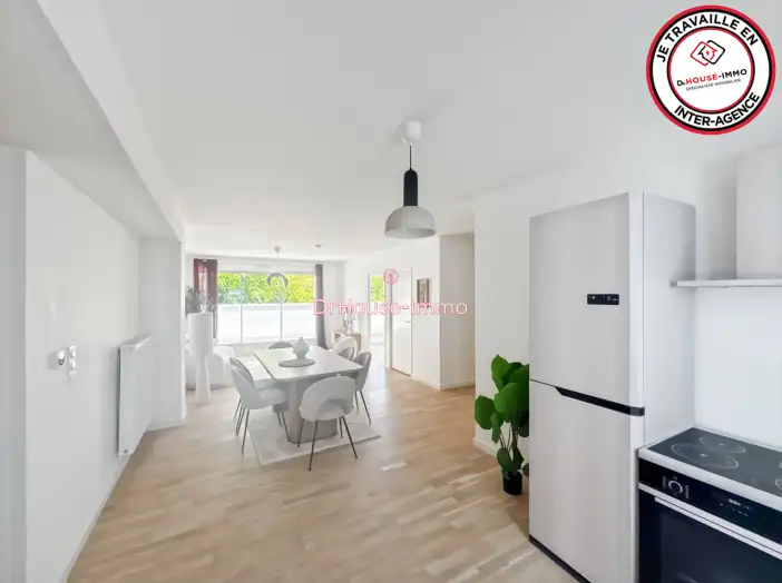 Appartement 5 pièces de 110 m² - Bordeaux (33200)