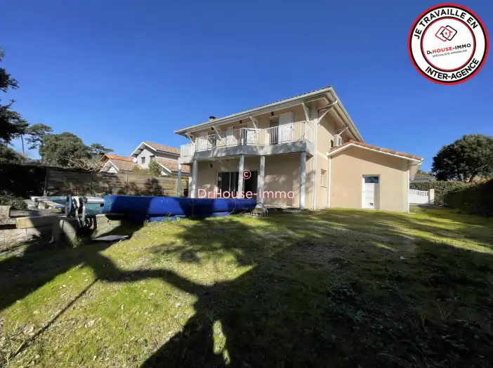 Maison 6 pièces de 150 m² - Messanges (40660)