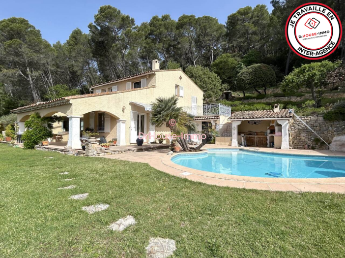 Maison de 206m² - 6 pièces