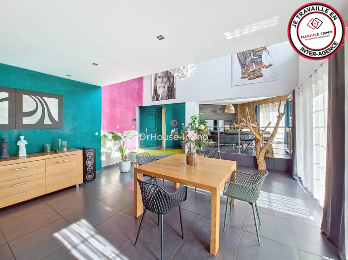 Maison de 427m² - 8 pièces
