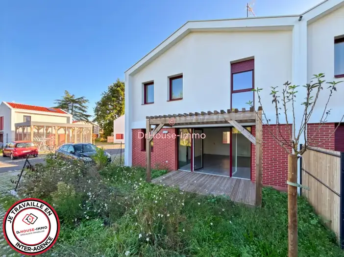 Maison 4 pièces de 94 m² - Mérignac (33700)