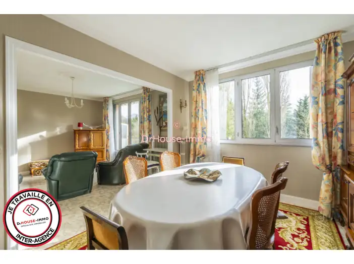 Image des la section Servies