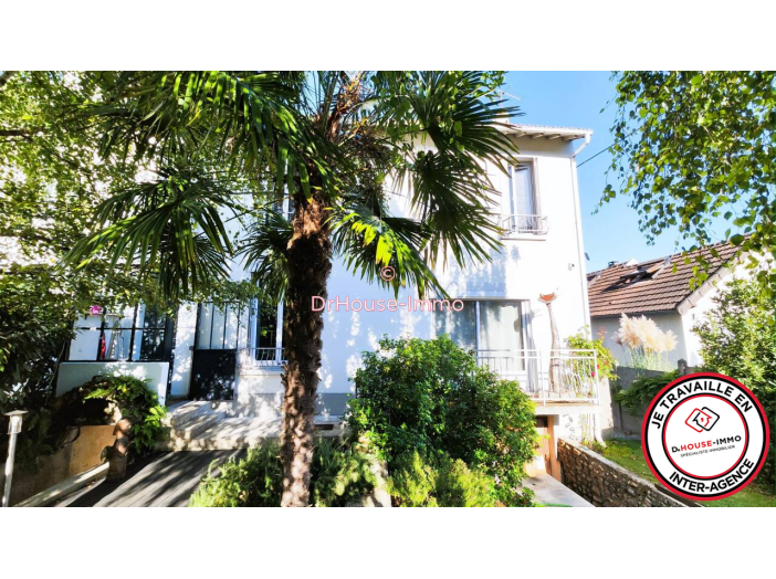 Maison de 160m² - 9 pièces