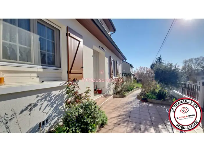 Maison 8 pièces de 154 m² - Conches-sur-Gondoire (77600)