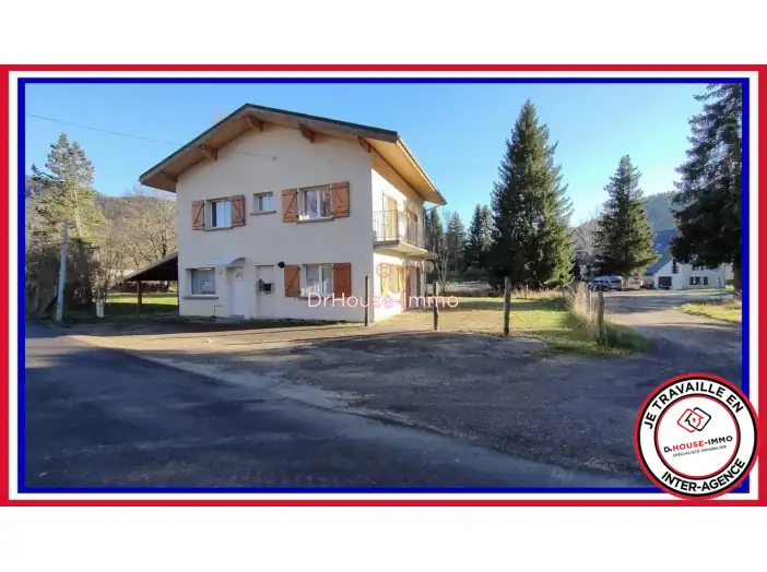 Maison 5 pièces de 129 m² - Autrans (38880)