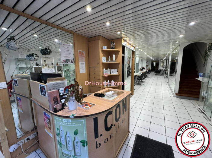 Commerce de 140m²