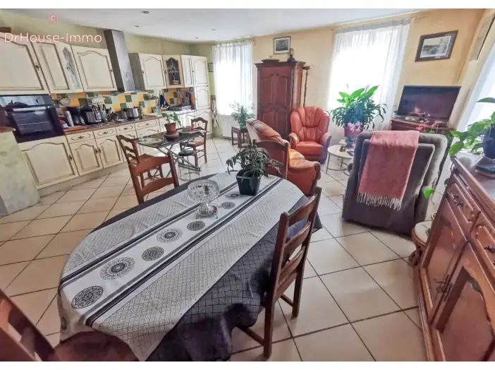 Maison 5 pièces de 129 m² - Artannes-sur-Indre (37260)