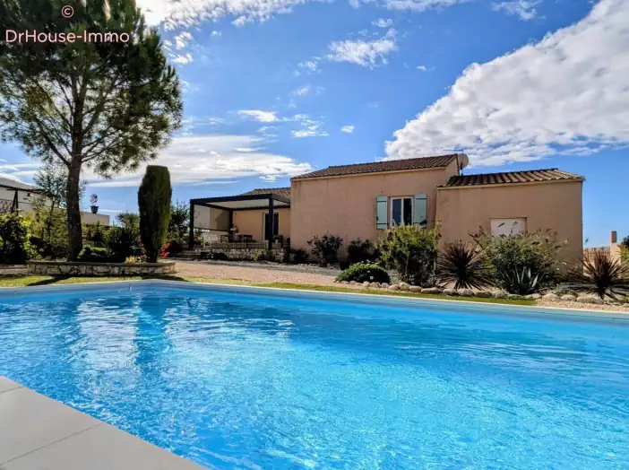 Maison 4 pièces de 115 m² - Lézan (30350)