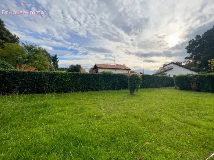 Terrain de 342 m² - Boucau (64340)