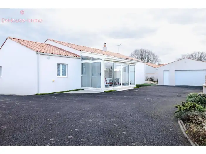 Maison 4 pièces de 100 m² - Pornic (44210)
