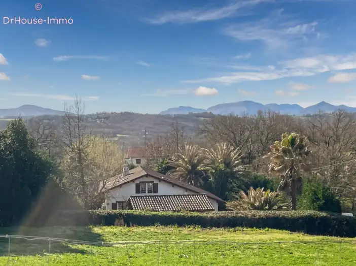 Terrain de 918 m² - Mouguerre (64990)