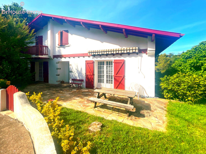 Maison de 160m² - 6 pièces