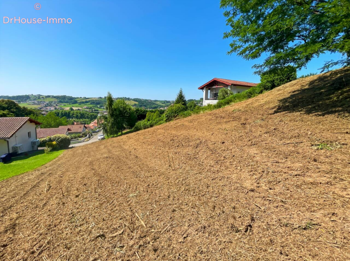 Terrain de 1237m²