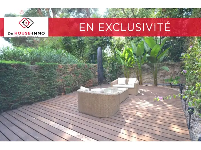 Appartement 3 pièces de 80 m² - Cannes (06150)