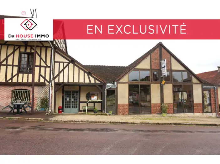 Commerce 12 pièces de 550 m² - Montiéramey (10270)