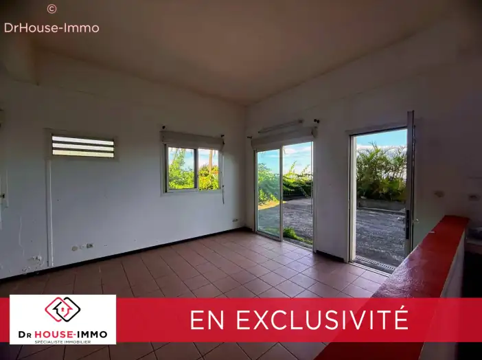 Appartement 3 pièces de 64 m² - Avirons (97425)