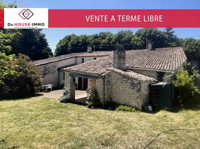 Maison 10 pièces de 201 m² - Balanzac (17600)