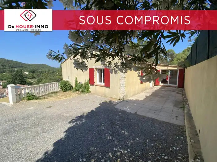 Maison 5 pièces de 91 m² - Le Val (83143)