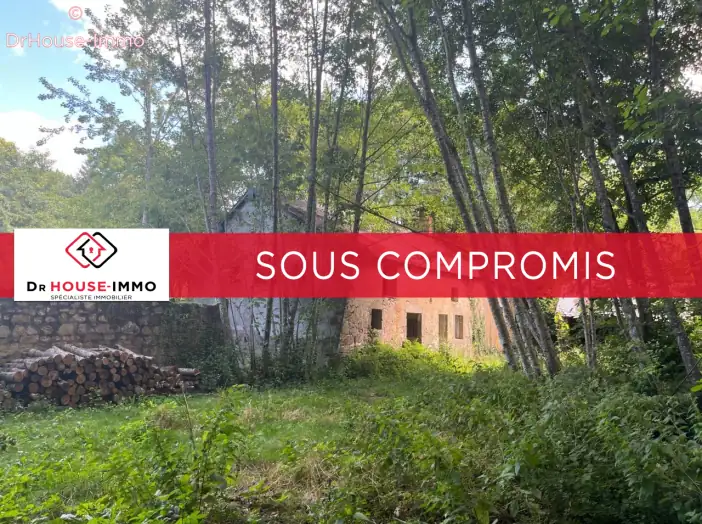 Maison 3 pièces de 140 m² - Chissey-en-Morvan (71540)