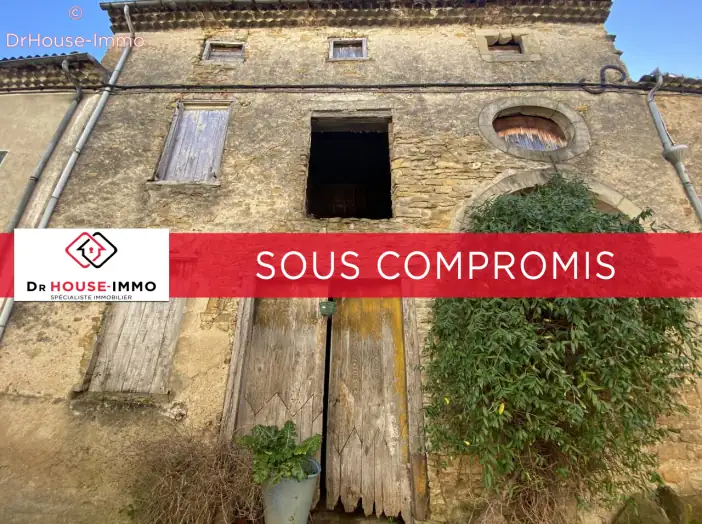 Bien immobilier 1 pièce de 200 m² - Sainte-Colombe-sur-l'Hers (11230)