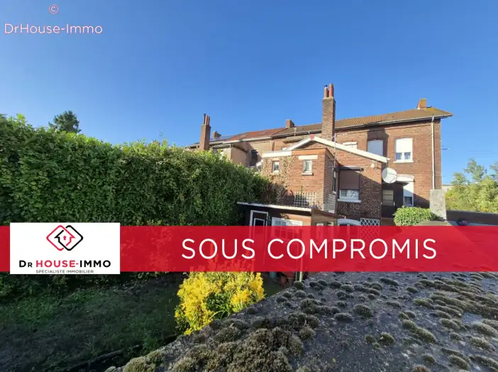 Maison 4 pièces de 130 m² - Isbergues (62330)